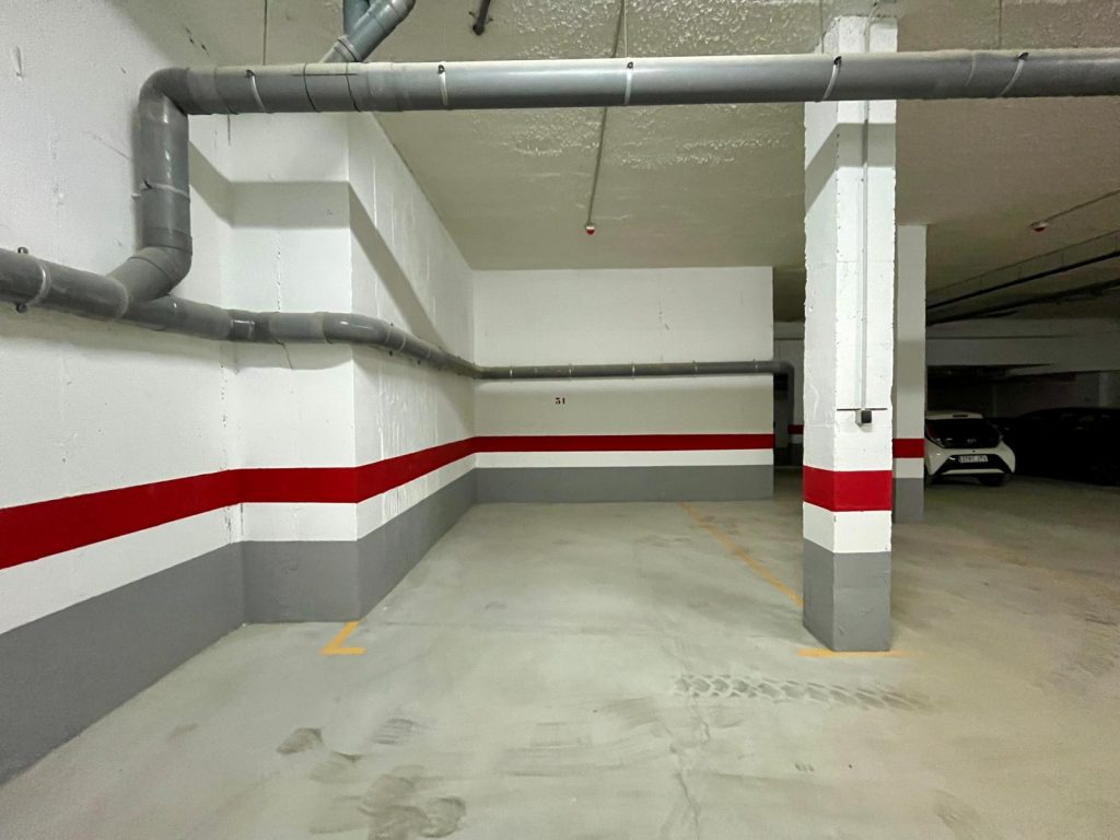 1734608138404
